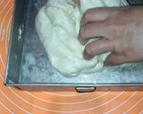 Foto langkah ke 3 dari resep Focaccia Bread.