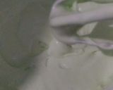 Foto langkah ke 2 dari resep Pandan marmer cake putih telur lembut.
