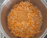 Foto del passaggio 5 della ricetta Risotto alla zucca e funghi pioppini