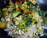 A picture of step 2 of Green Peas and Sojne Phuler Chorchori.