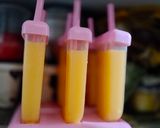 A picture of step 4 of Muskmelon Popsicles.