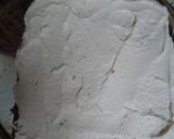 A picture of step 7 of Marble chocolate cream Cake and cup cakes made at home.
