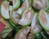 Foto langkah ke 1 dari resep Tumis ikan pindang terung cabe ijo.