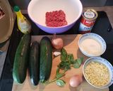 Une image de l'étape 1 de Courgette farcie à l italienne.