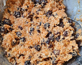 Foto del paso 3 de la receta: Galletas de avena y harina de garbanzos sabor carrot cake 🥕 sin azúcar ni edulcorante 🥕 veganas