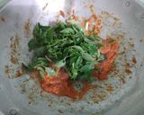 Foto langkah ke 5 dari resep Pepes Ayam Kemangi.