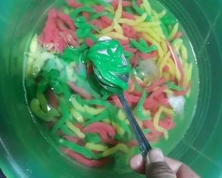 Cendol pelangi - Step 2