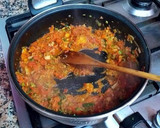 Foto del paso 5 de la receta: Cazuela de besugos marinados a la moruna con piparras