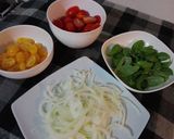 Foto del paso 2 de la receta: Mostachol, cherry bicolor y albahaca