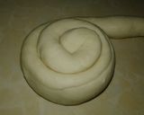 A picture of step 7 of Soft layerd chapati.