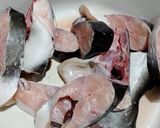 Foto langkah ke 2 dari resep Ikan Patin Kuah Kuning ala Ibuku.