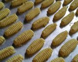 Foto langkah ke 3 dari resep Semprit susu 3 bahan.
