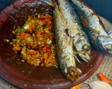 Foto langkah ke 4 dari resep Pindang Goreng sambal bawang.