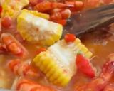 Foto langkah ke 4 dari resep Udang & Jagung Saus Padang.