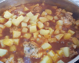 Foto del paso 9 de la receta: Contramuslos de pollo con patatas en salsa de whisky