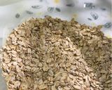 A picture of step 1 of Easy Homemade Granola.