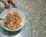 A picture of step 1 of Zinggy pakora.