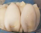 Foto langkah ke 4 dari resep Gulai Cumi Isi Tahu Telur.