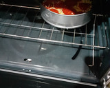 Foto del paso 20 de la receta: Pizza de pepperoni con una salsa de tomate casera