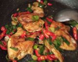 Foto langkah ke 5 dari resep Ayam goreng mentega bumbu pedas.