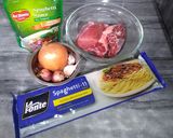 Foto langkah ke 1 dari resep Spaghetti Saos Delmonte Daging Sapi.