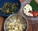 Foto langkah ke 1 dari resep Sayur Asin Tahu.