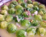 Foto del paso 5 de la receta: Coles de Bruselas en salsa de jamón