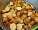 Une image de l'étape 5 de Côtes de porc, champignons, pommes de terre et carottes à la NUTRICOOK.