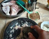 Foto langkah ke 1 dari resep Ayam Goreng Ketumbar.