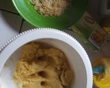 Foto langkah ke 1 dari resep Tumbprint Strobery Cheese cookies.