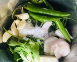 A picture of step 2 of Coriander-mint chutney.