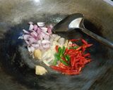 Foto langkah ke 1 dari resep Cumi pindang sereh.