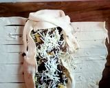 Foto langkah ke 3 dari resep Banana Strudell.
