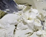 Foto del paso 2 de la receta: Buttercream blanco para cubrir tortas