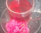 A picture of step 3 of Aqua de Jamica (Hibiscus tea).