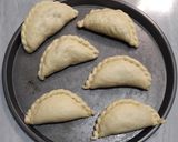 Foto langkah ke 6 dari resep Pizza Goreng (No Oven No Mixer).