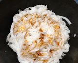 A picture of step 4 of Chicken Pho Salad (Phở Gà Trộn).
