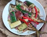 Gambar langkah 6 resipi Ikan Masak Asam.