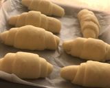 Foto langkah ke 4 dari resep Butter rolls.