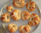 Foto del paso 12 de la receta: Medialunas de manteca 🥐🧈