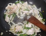 Foto langkah ke 2 dari resep Bihun Goreng Bumbu Saus (Simple, no ulek).