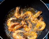 รูปขั้นตอนการทำที่ 2 ของ กุ้งทอดราดซอสมะขาม