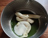 Foto langkah ke 5 dari resep Matcha Cheese Pudding.