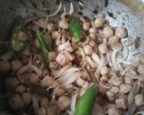 சப்பாத்தி வித் சோயா குருமா ரெசிபி ஸ்டேப் 2 புகைப்படம்