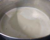 A picture of step 1 of Nolen Gurer Rasogollar Payesh.