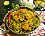 A picture of step 4 of Bhaja Muger Dal diye Lau Chingri (Bottle Gourd & Prawns cooked with Roasted Moong Dal).