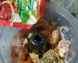 A picture of step 2 of Spicy chicken Meatball Pasta😋🍝🍲.