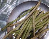 A picture of step 1 of Bean seeds.