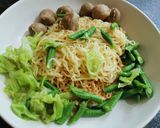 รูปขั้นตอนการทำที่ 3 ของ บะหมี่หมูสับต้มยำ