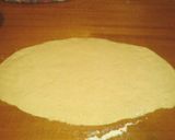 A picture of step 2 of Make peinirli.